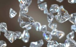Naučnici gađali plastiku snažnim laserom, stvorili sićušne dijamante